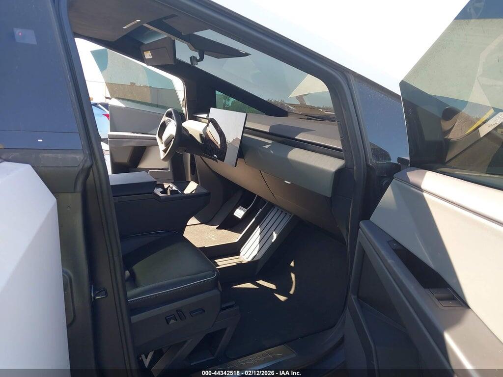 7G2CEHED7SA074376 2025 TESLA CYBERTRUCK photo no. 5