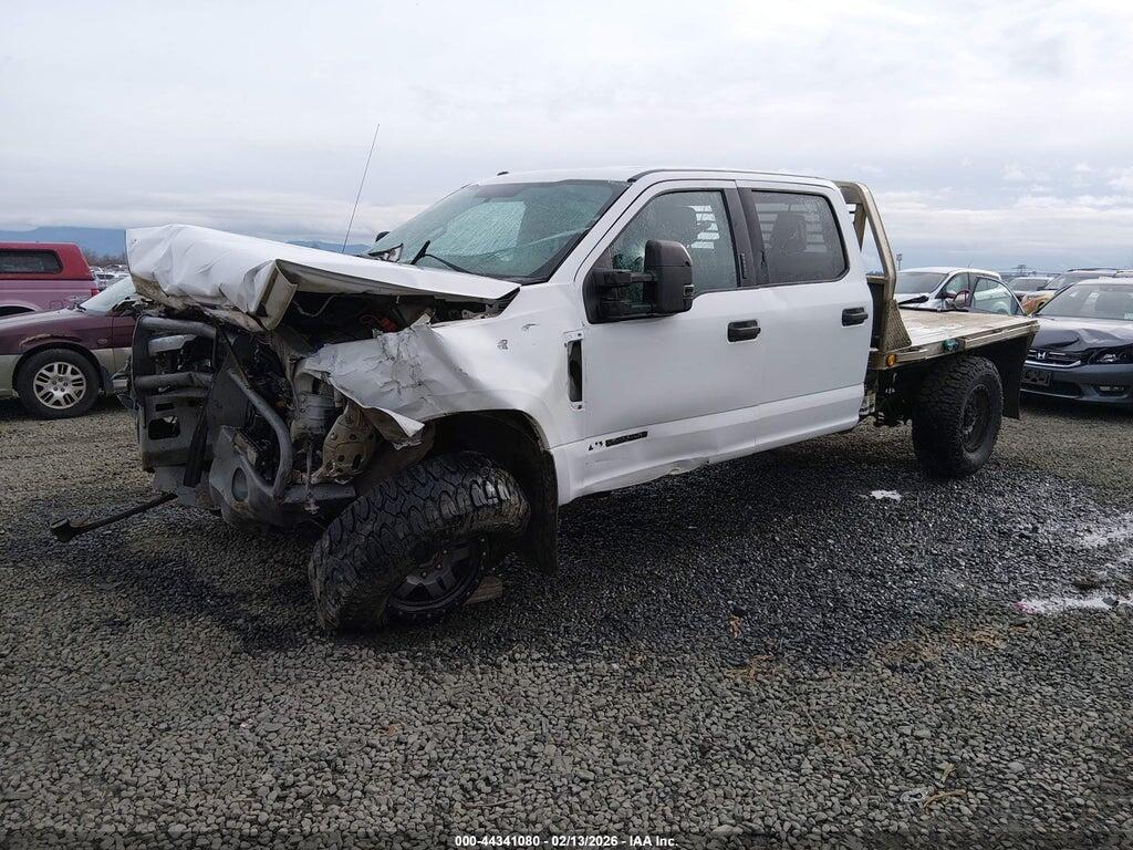 1FT8W3BT6HED36602 2017 FORD F-350 photo no. 2