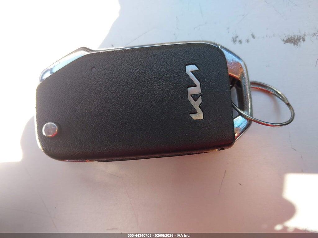 3KPF24AD3RE794705 2024 KIA FORTE photo no. 11