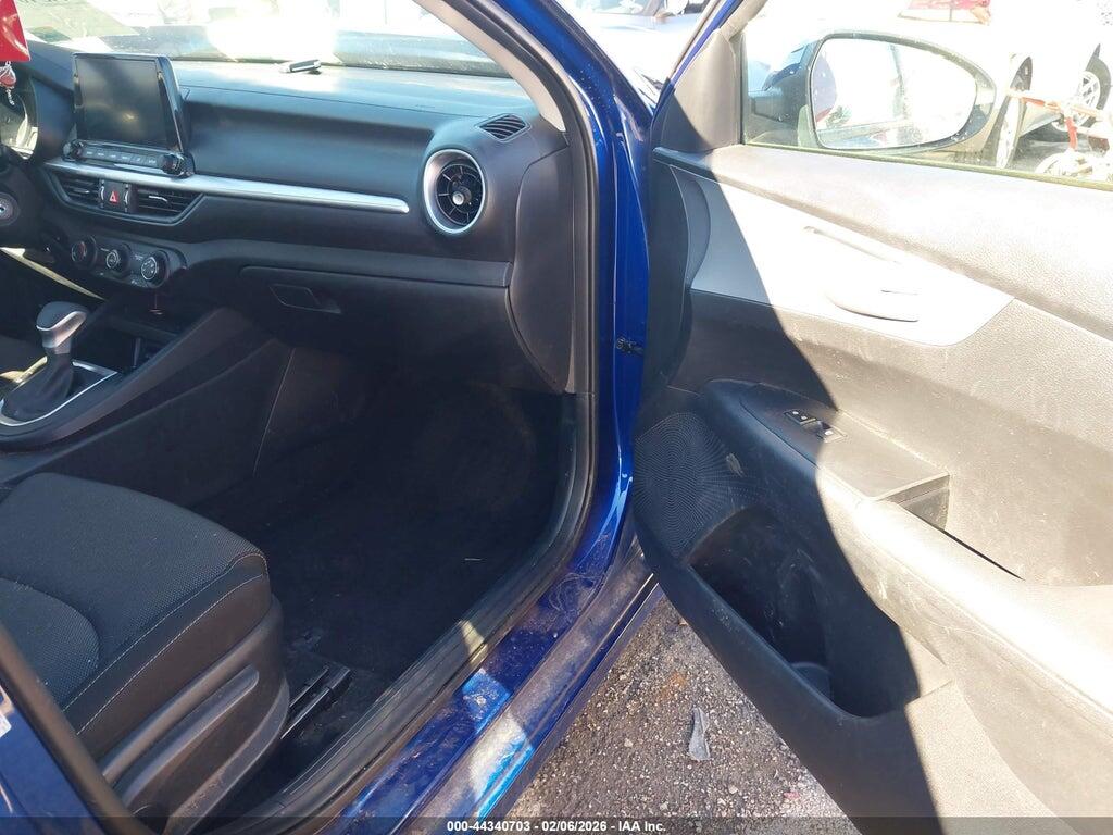 3KPF24AD3RE794705 2024 KIA FORTE photo no. 5