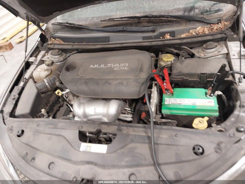 1C3CCCAB5FN503626 2015 CHRYSLER 200 photo no. 10