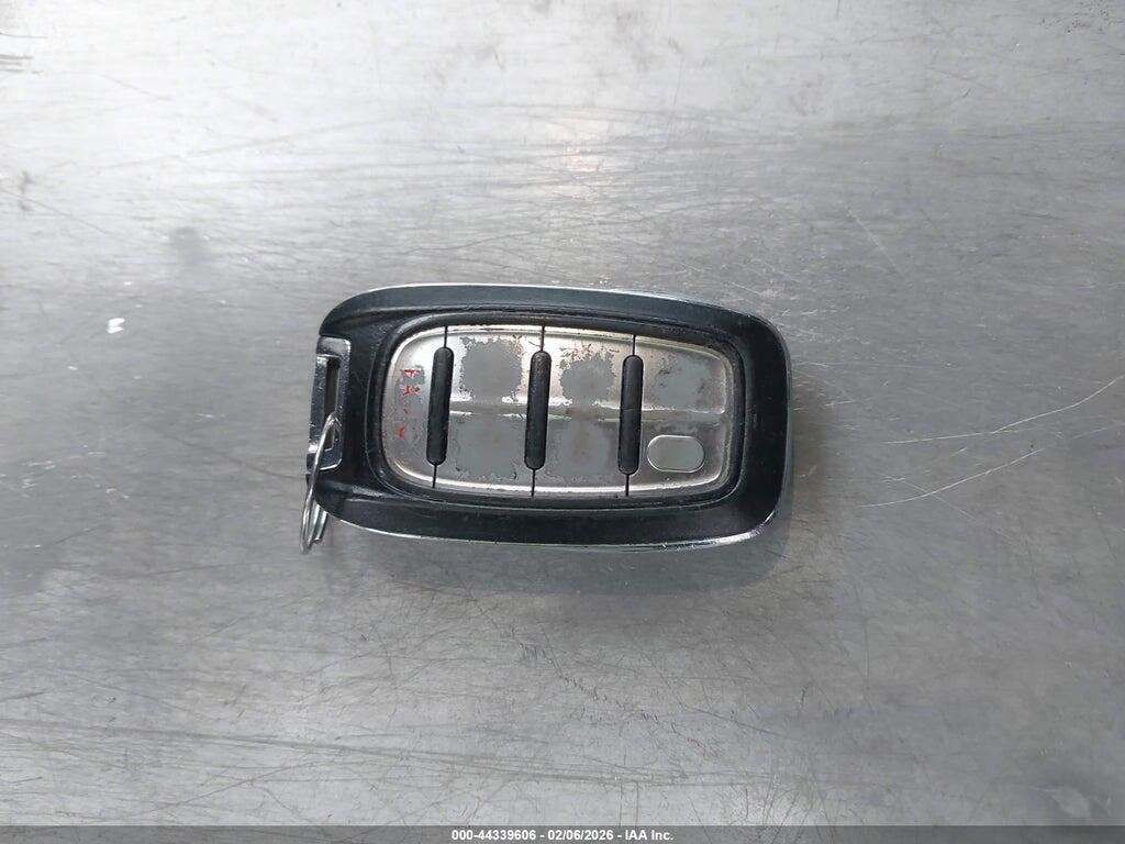 2C4RC1BG0HR795812 2017 CHRYSLER PACIFICA photo no. 11