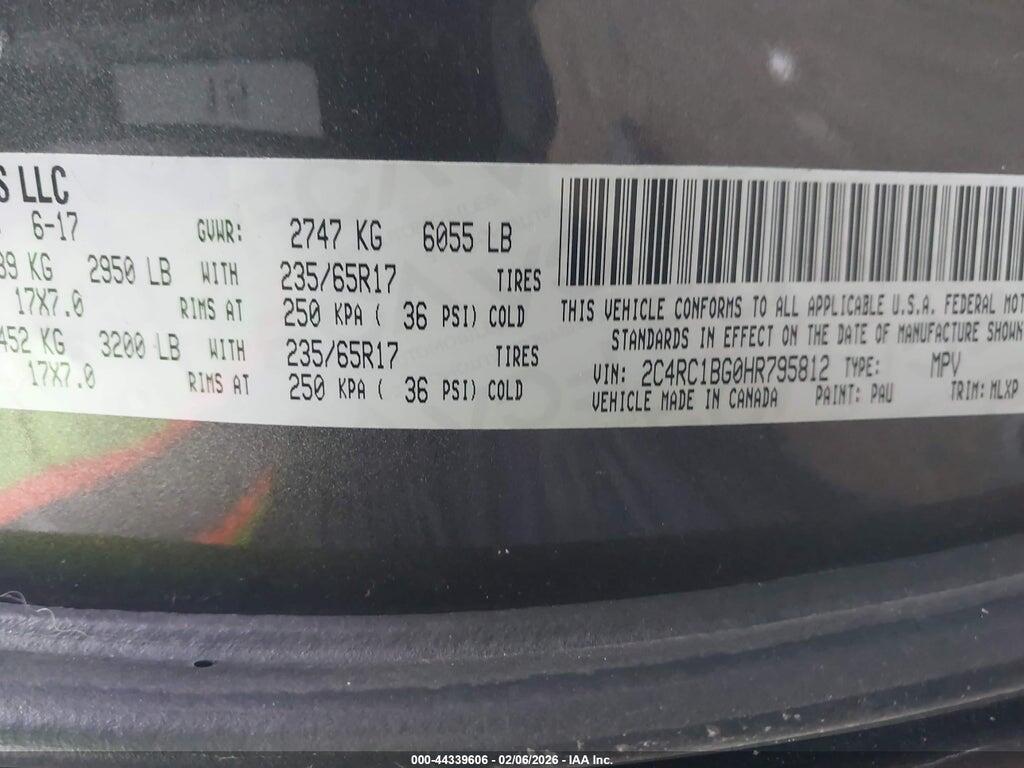 2C4RC1BG0HR795812 2017 CHRYSLER PACIFICA photo no. 9