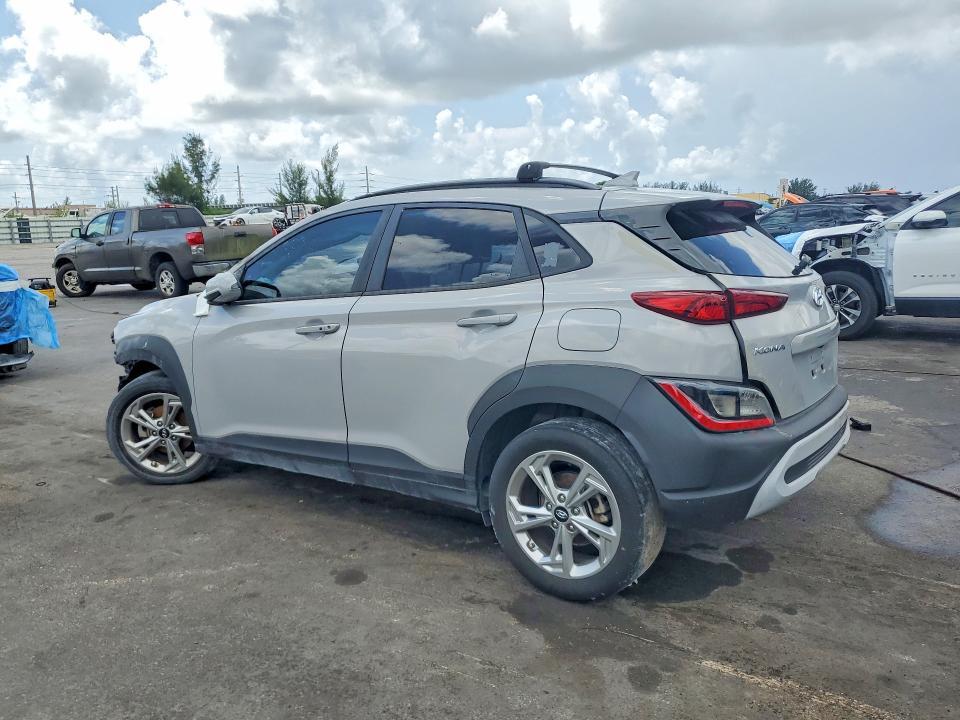 2022 HYUNDAI KONA SEL — Фото 2 из 13