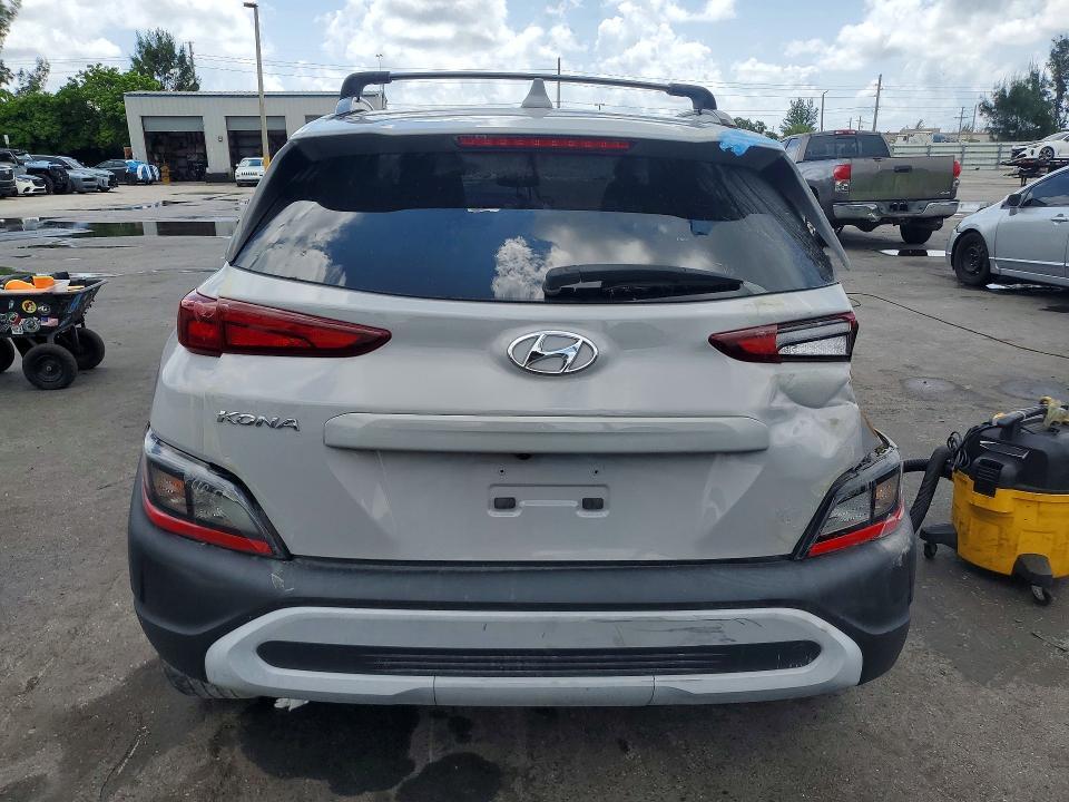 2022 HYUNDAI KONA SEL — Фото 6 из 13