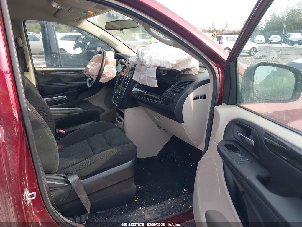 2C4RDGBG7HR564017 2017 DODGE GRAND CARAVAN photo no. 5