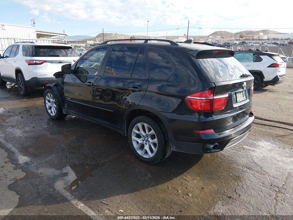 5UXZV4C59BL405913 2011 BMW X5 photo no. 3