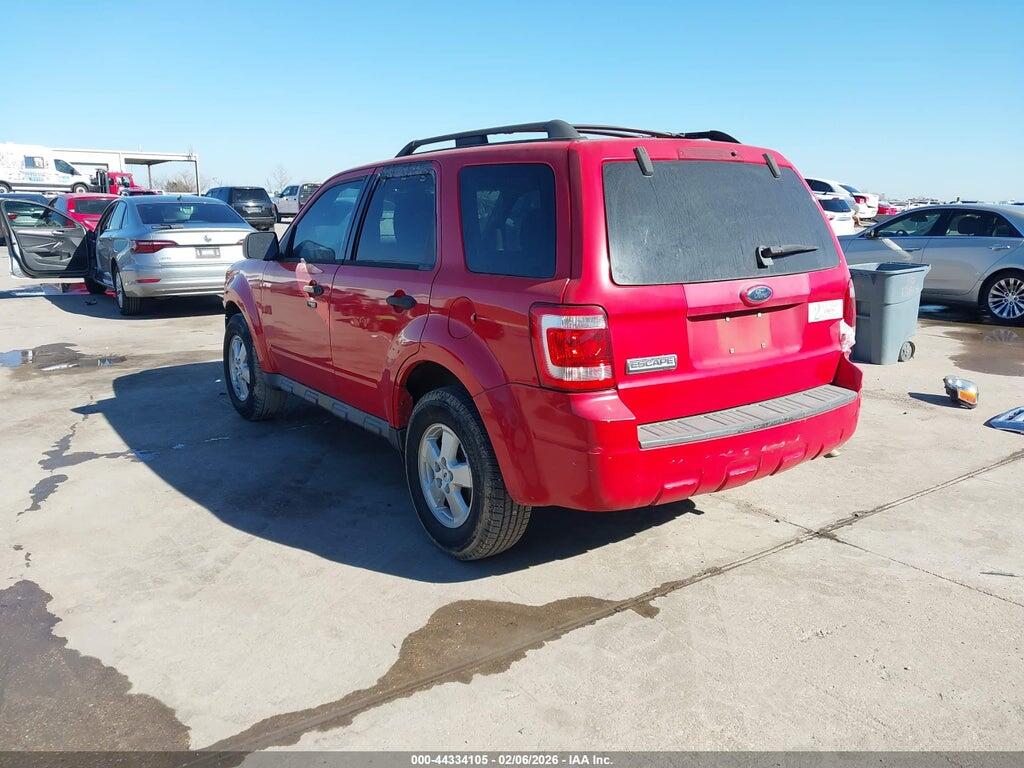 1FMCU03799KA15927 2009 FORD ESCAPE photo no. 3