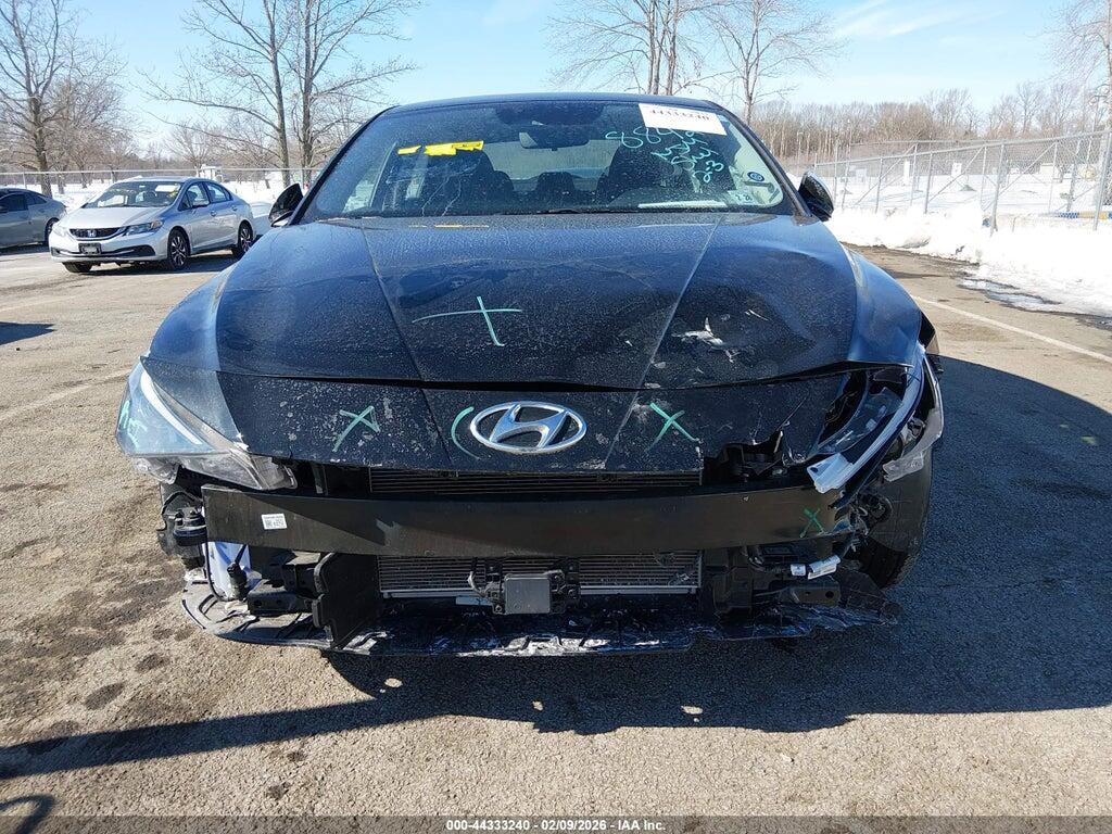 5NPLS4AG0PH105600 2023 HYUNDAI ELANTRA photo no. 12