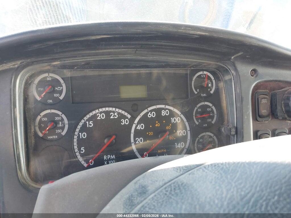 1FVHC5CV49HAK3186 2009 FREIGHTLINER M2 photo no. 5