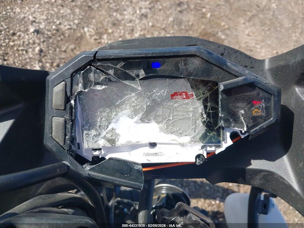ML5EXGH15SDA68505 2025 KAWASAKI EX500 photo no. 7