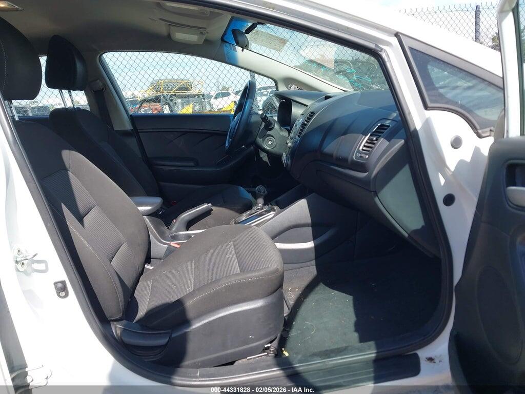3KPFK4A75HE054436 2017 KIA FORTE photo no. 5