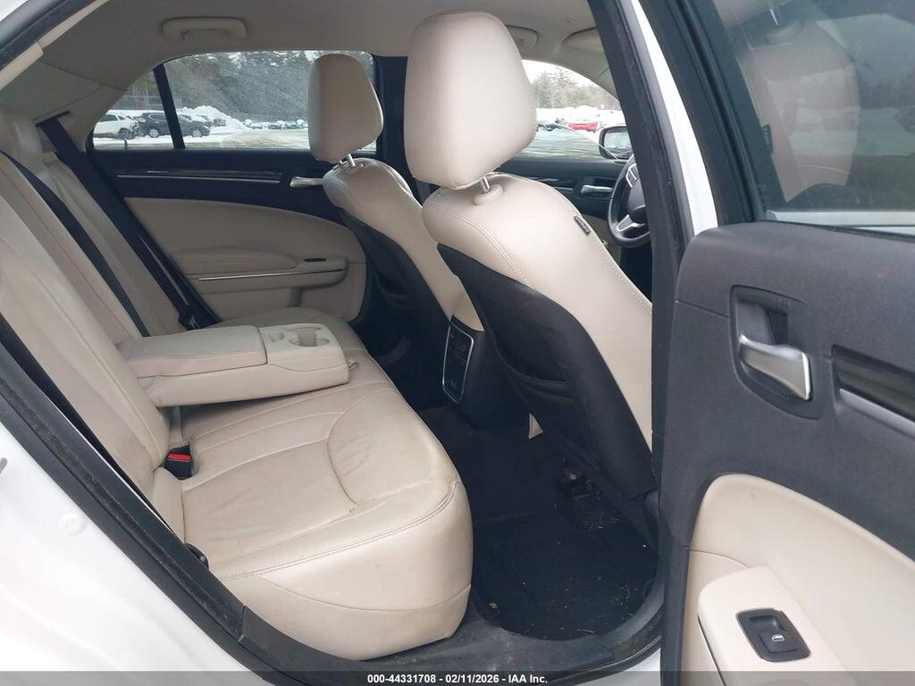2C3CCARG0HH622104 2017 CHRYSLER 300 photo no. 8