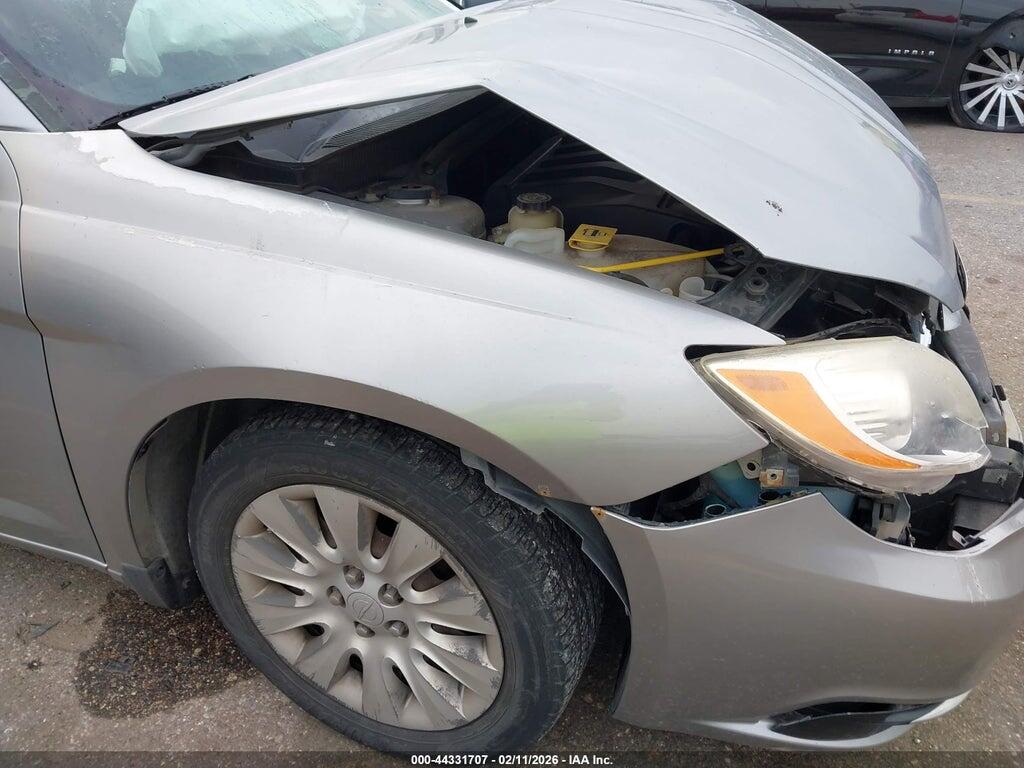 1C3CCBAB0EN124624 2014 CHRYSLER 200 photo no. 6