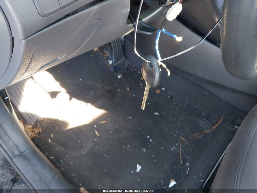 5NPDH4AE6DH230808 2013 HYUNDAI ELANTRA photo no. 11