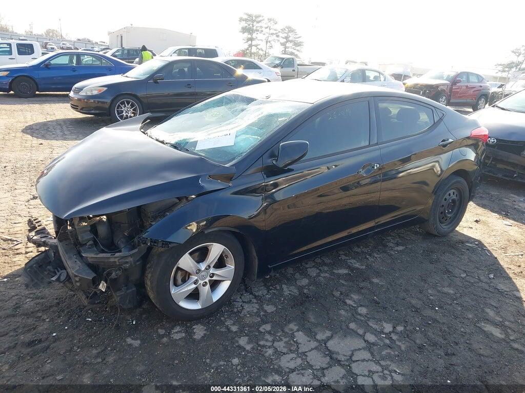 5NPDH4AE6DH230808 2013 HYUNDAI ELANTRA photo no. 2