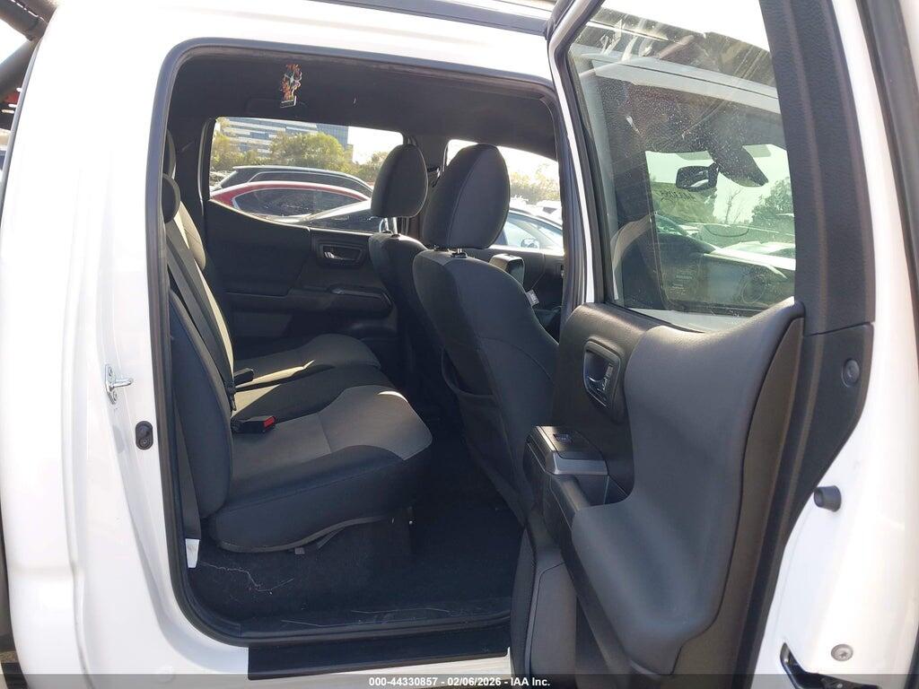 3TMAZ5CN2NM193965 2022 TOYOTA TACOMA photo no. 8