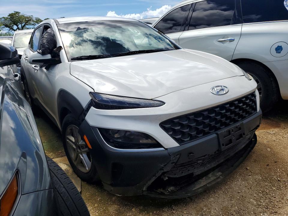 2022 HYUNDAI KONA SE — Фото 4 из 13