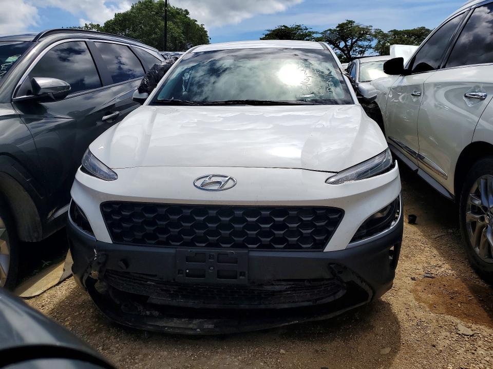 2022 HYUNDAI KONA SE — Фото 5 из 13