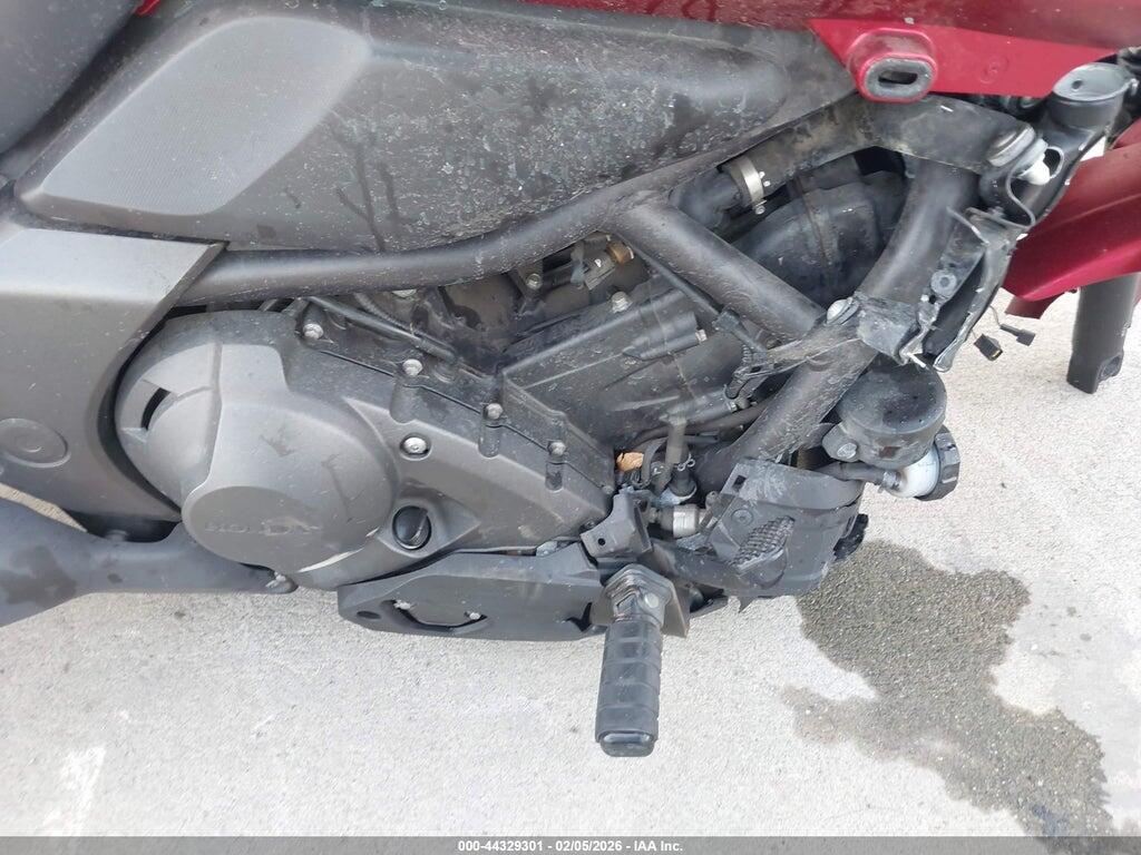 JH2RC6958JK400014 2018 HONDA CTX700 photo no. 8