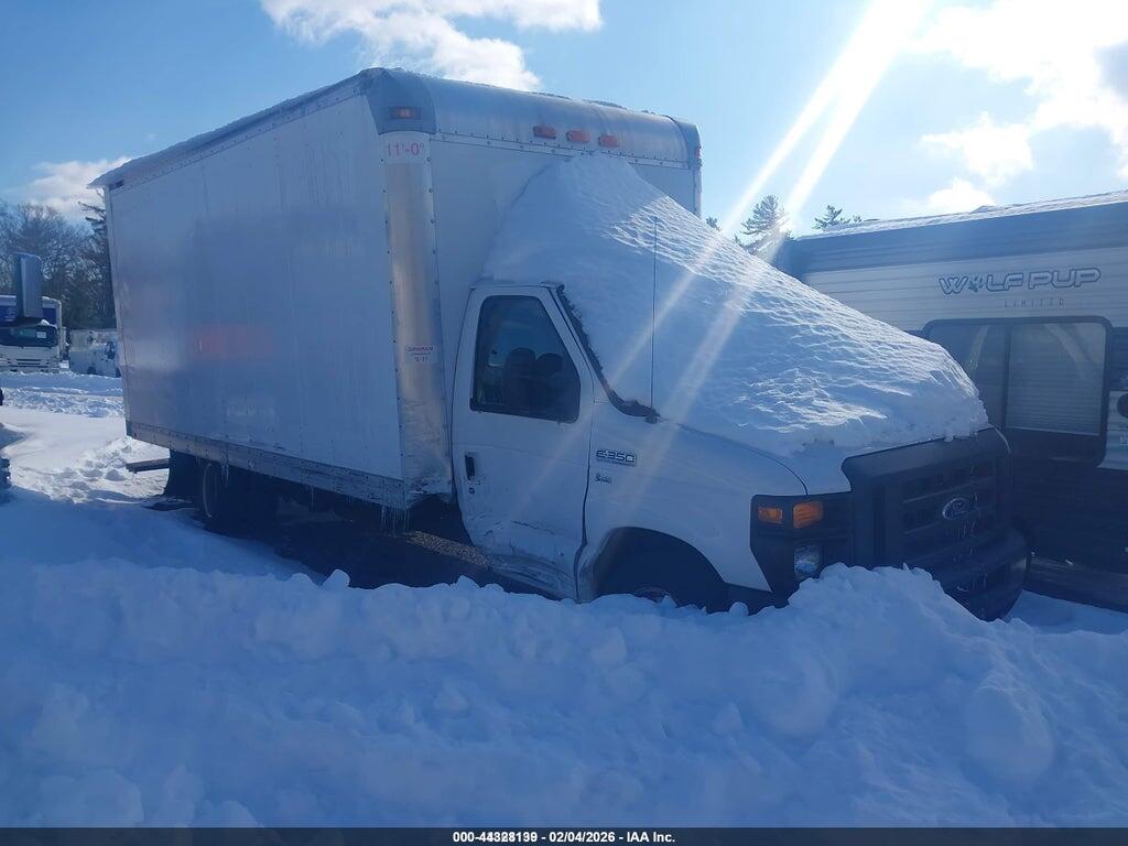 1FDWE3FL6GDC17842 2016 FORD E-350 CUTAWAY photo no. 1