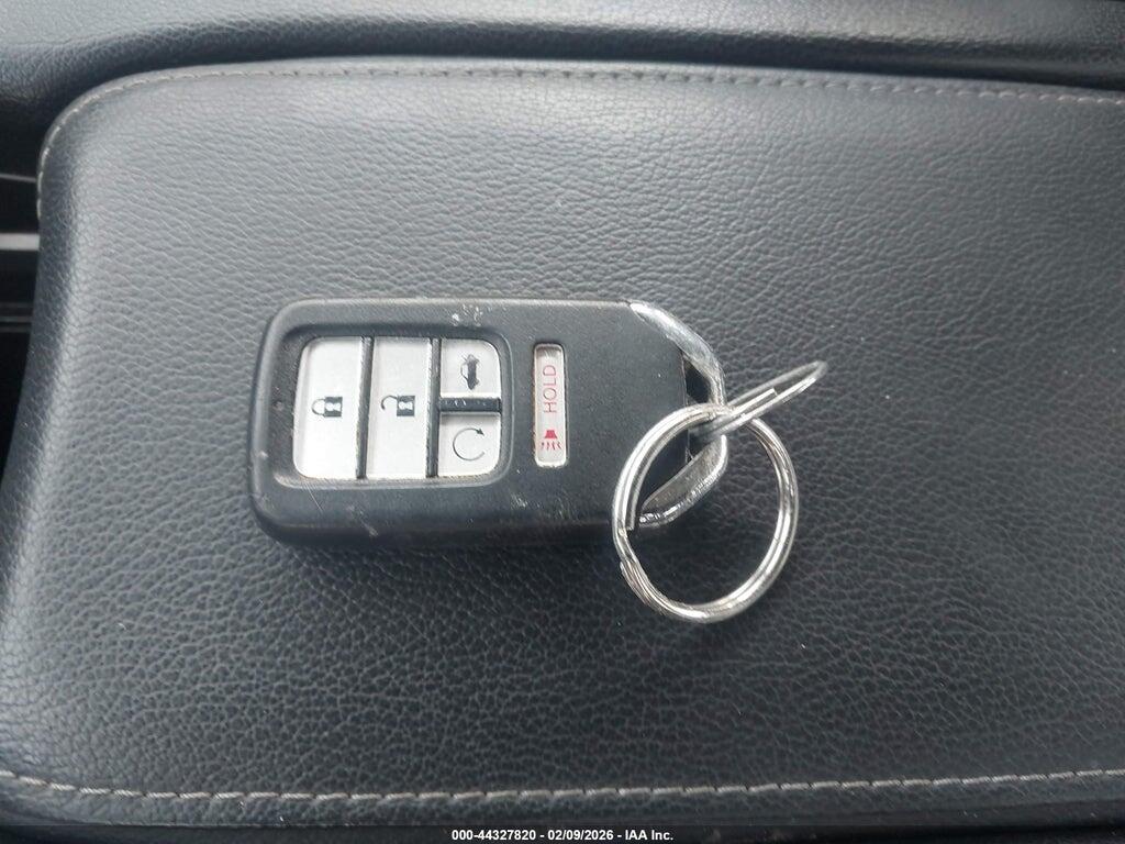 19XZE4F99LE006798 2020 HONDA INSIGHT photo no. 11