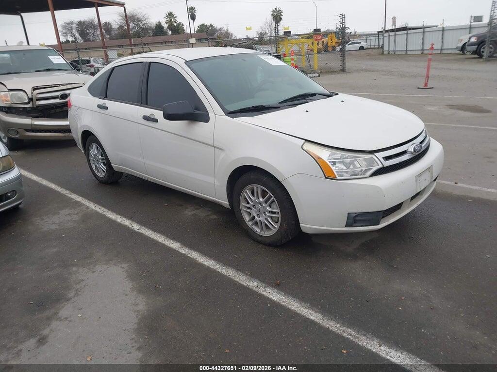 1FAHP3FN8BW150155 2011 FORD FOCUS photo no. 1