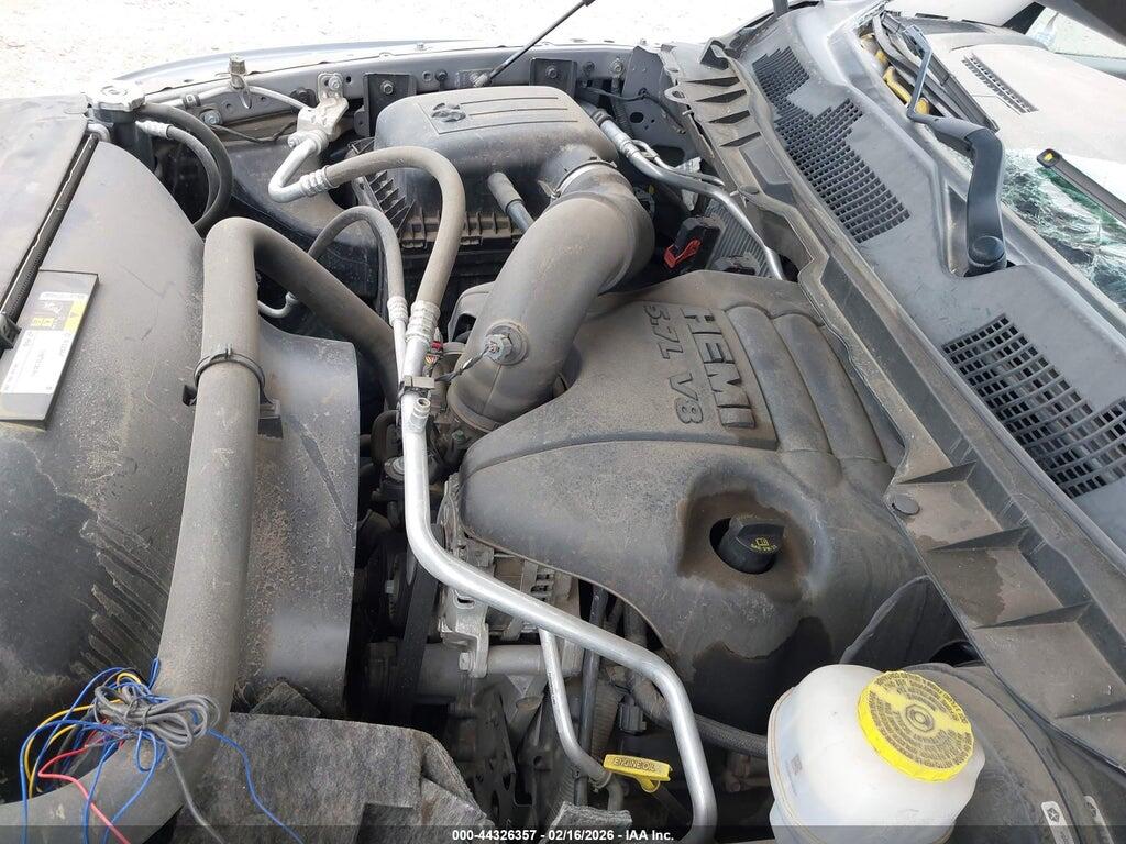 1C6RR6TTXLS133743 2020 RAM 1500 CLASSIC photo no. 11