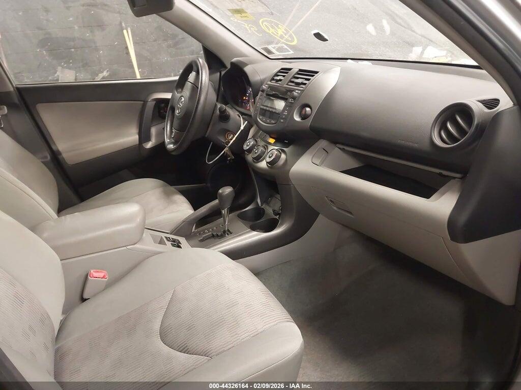 2T3ZF4DV7BW060469 2011 TOYOTA RAV4 photo no. 5