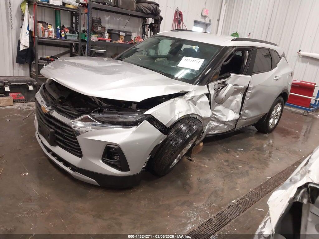 3GNKBJRS1MS557132 2021 CHEVROLET BLAZER photo no. 2
