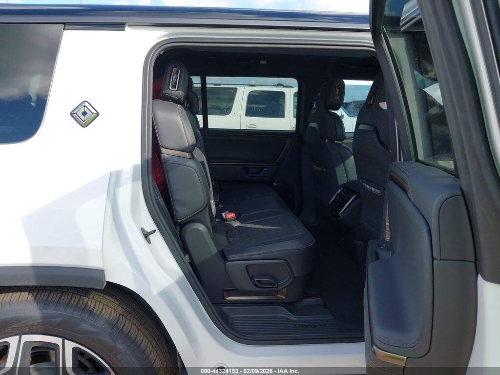 7PDSGCBPXSN057904 2025 RIVIAN R1S photo no. 8
