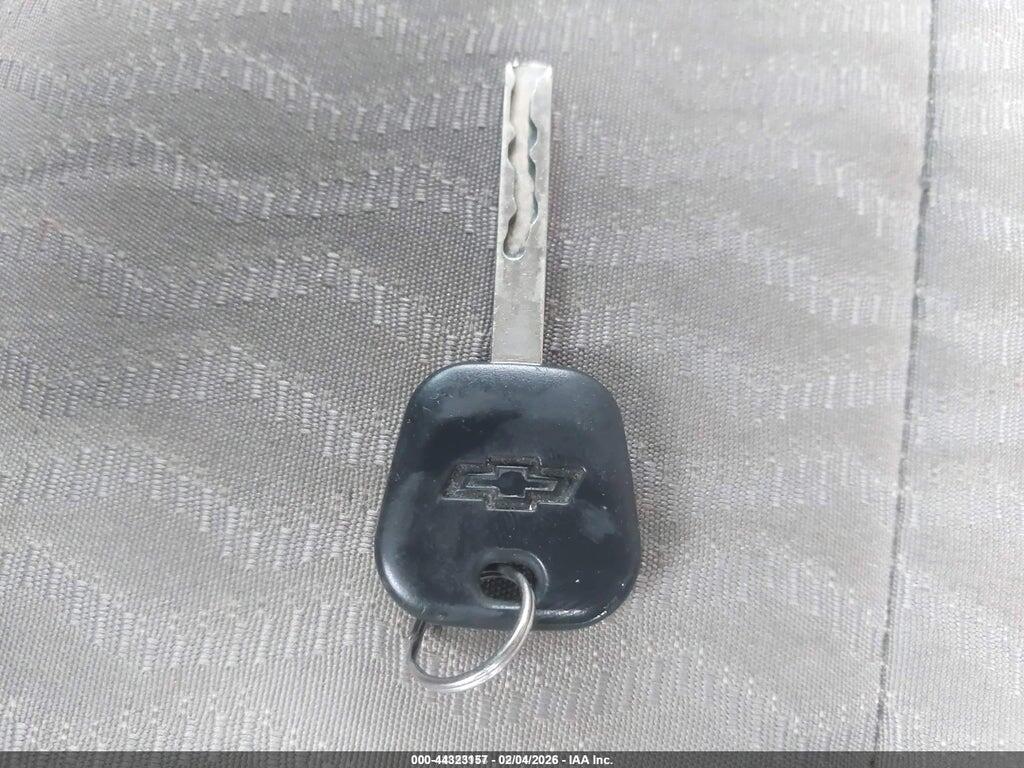 1GNSCAKC8GR247759 2016 CHEVROLET TAHOE photo no. 11