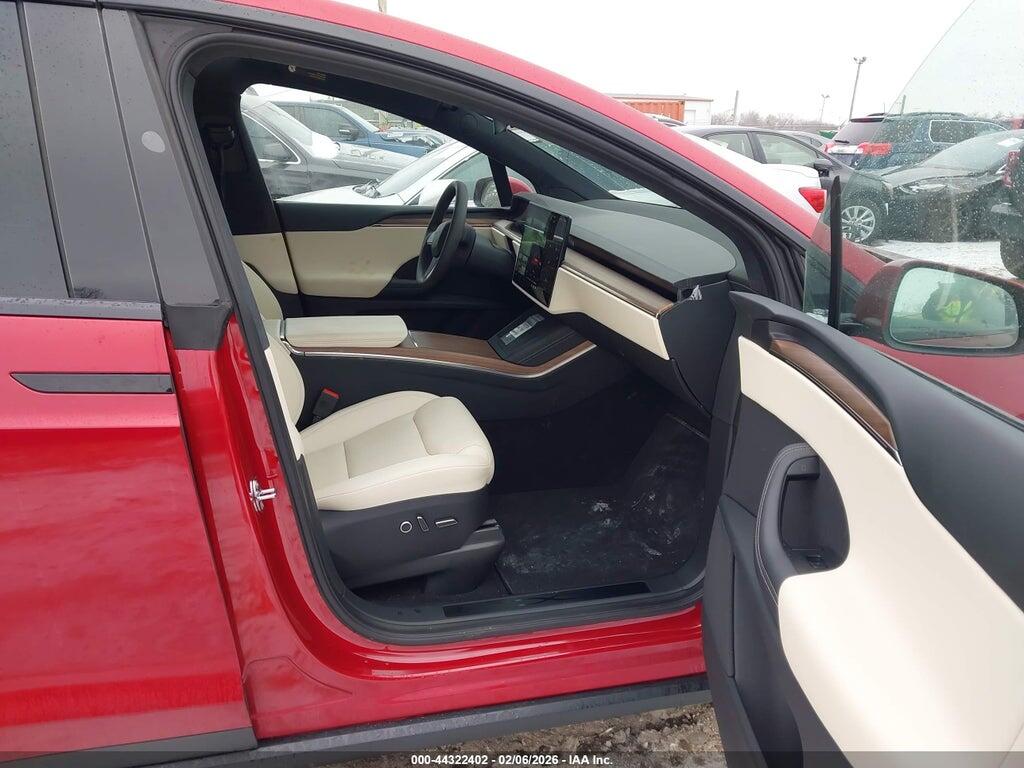 7SAXCBE5XTF473970 2026 TESLA MODEL X photo no. 5