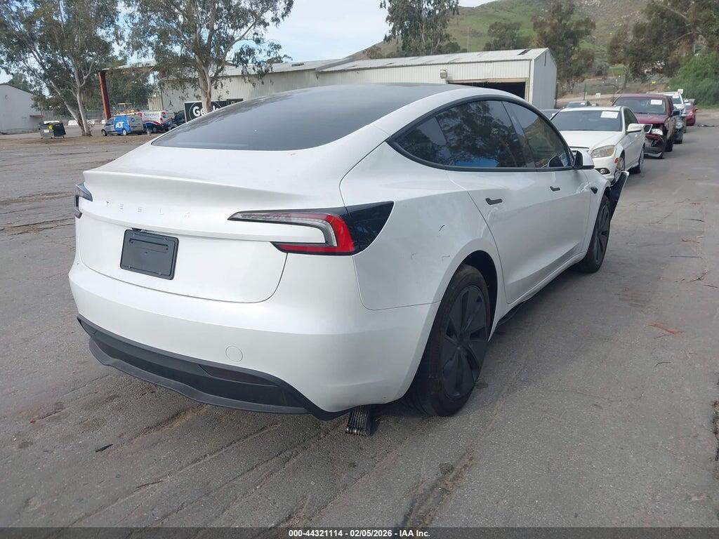 5YJ3E1EA8SF905502 2025 TESLA MODEL 3 photo no. 4