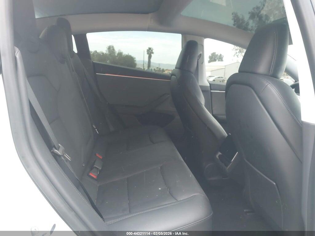 5YJ3E1EA8SF905502 2025 TESLA MODEL 3 photo no. 8