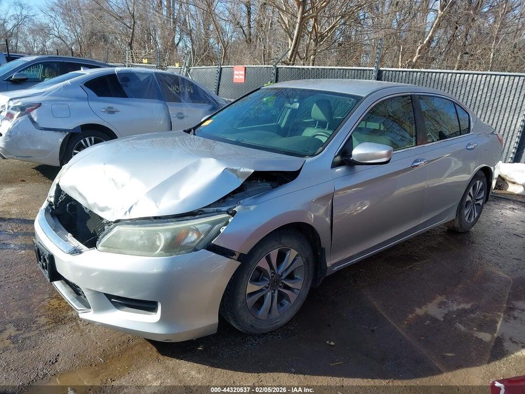 1HGCR2F3XFA090990 2015 HONDA ACCORD photo no. 2