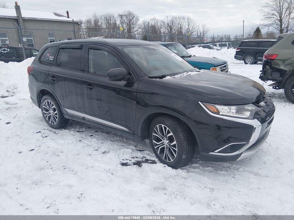 JA4AZ3A37JJ006372 2018 MITSUBISHI OUTLANDER photo no. 1