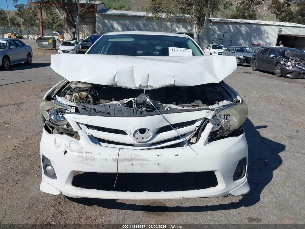 5YFBU4EE8DP110900 2013 TOYOTA COROLLA photo no. 12