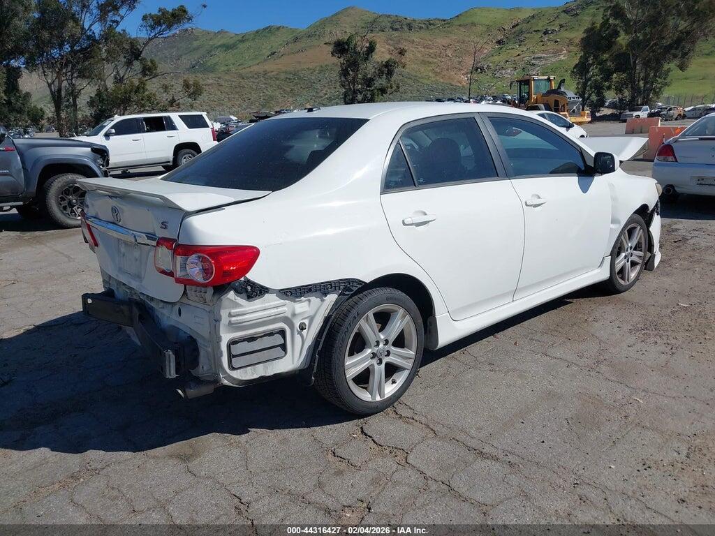 5YFBU4EE8DP110900 2013 TOYOTA COROLLA photo no. 4