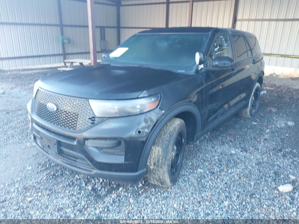 1FM5K8ABXNGB76871 2022 FORD POLICE INTERCEPTOR UTILITY photo no. 2
