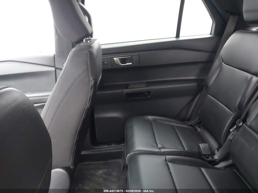 1FM5K8ABXNGB76871 2022 FORD POLICE INTERCEPTOR UTILITY photo no. 8