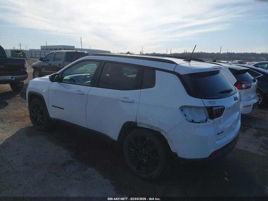 3C4NJDBN8ST556145 2025 JEEP COMPASS photo no. 3