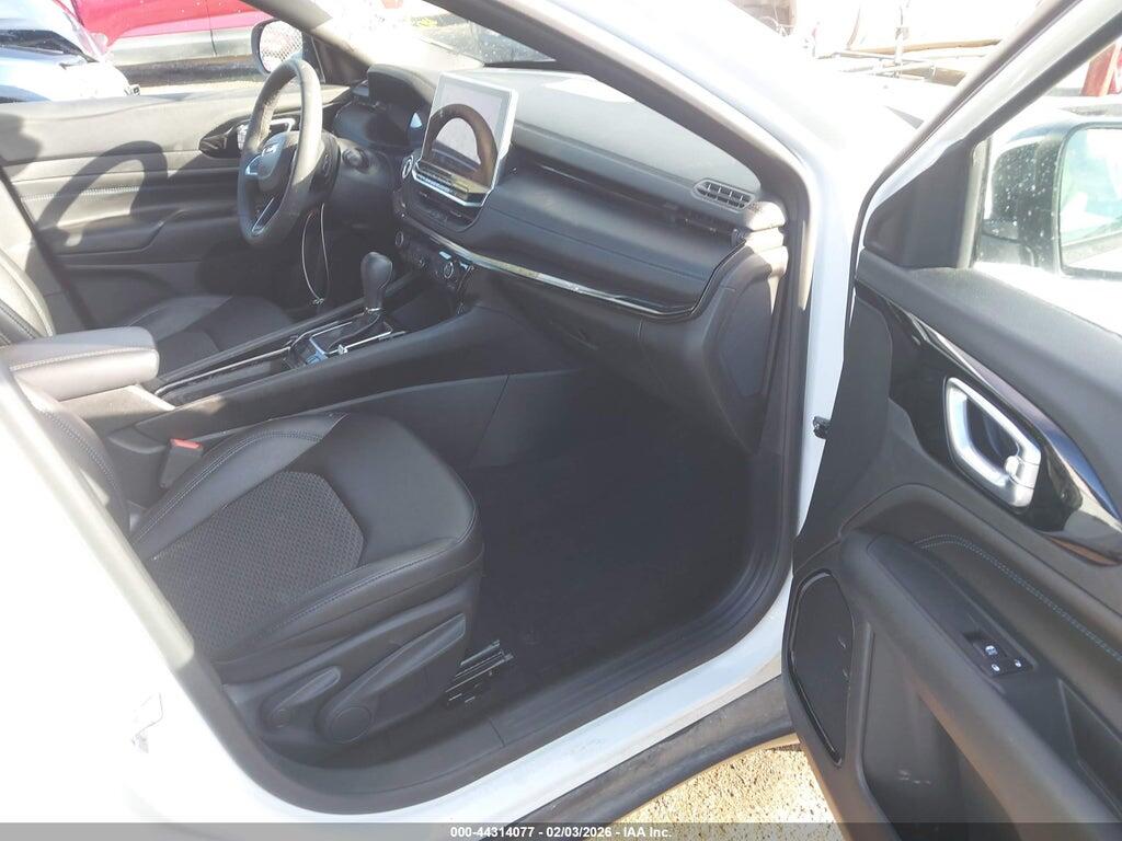 3C4NJDBN8ST556145 2025 JEEP COMPASS photo no. 5