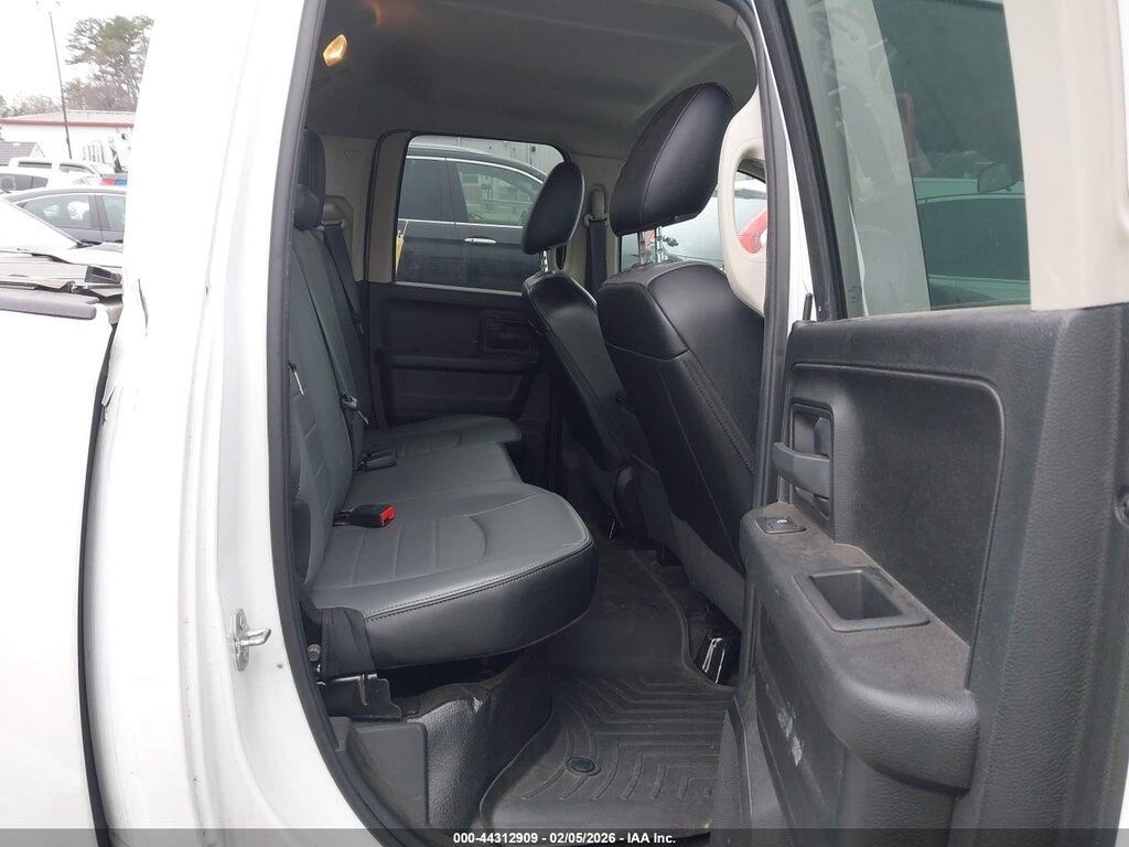 1C6RR7FG5NS210932 2022 RAM 1500 CLASSIC photo no. 8