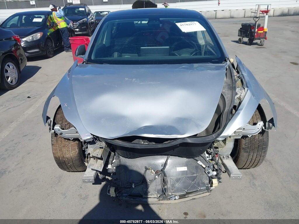 5YJ3E1EA0JF098892 2018 TESLA MODEL 3 photo no. 6