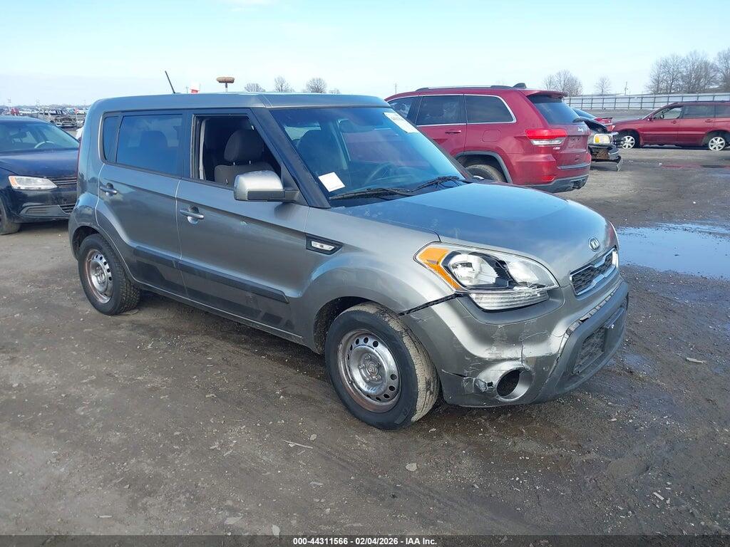 KNDJT2A52D7627474 2013 KIA SOUL photo no. 1