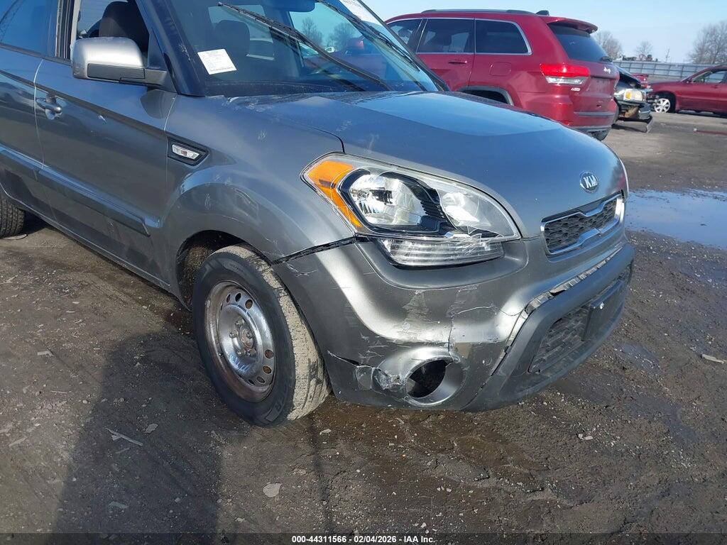 KNDJT2A52D7627474 2013 KIA SOUL photo no. 6