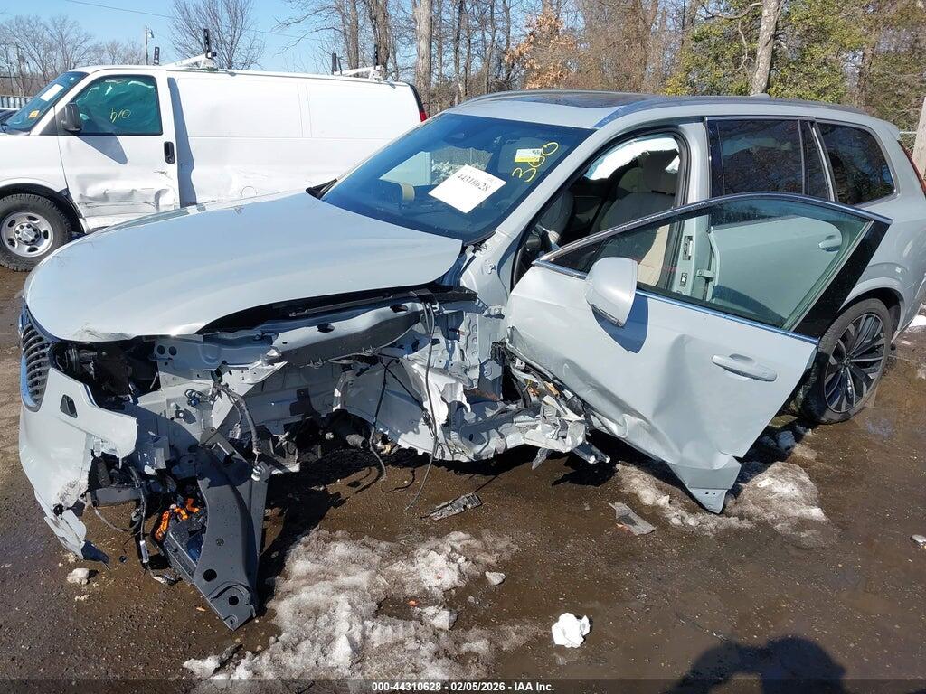 YV4062PE9T1457414 2026 VOLVO XC90 photo no. 6