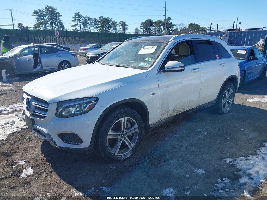 WDC0G5EB0KF611580 2019 MERCEDES-BENZ GLC 350E photo no. 2