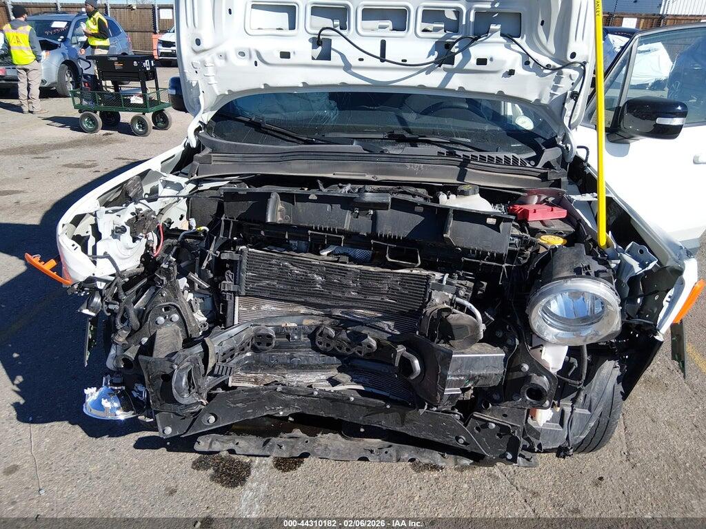 ZACNJDB11PPP30386 2023 JEEP RENEGADE photo no. 10